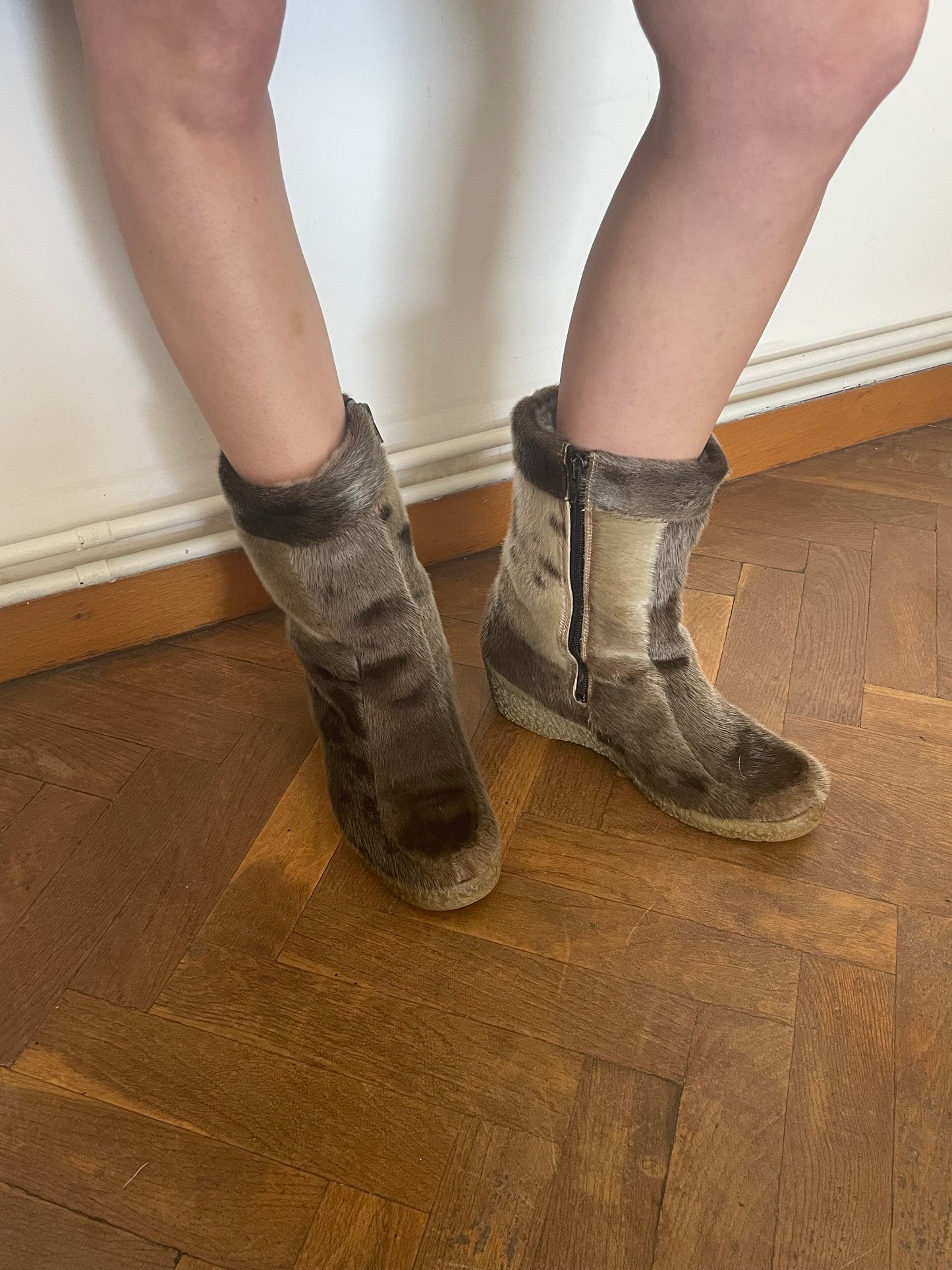 Fur boots