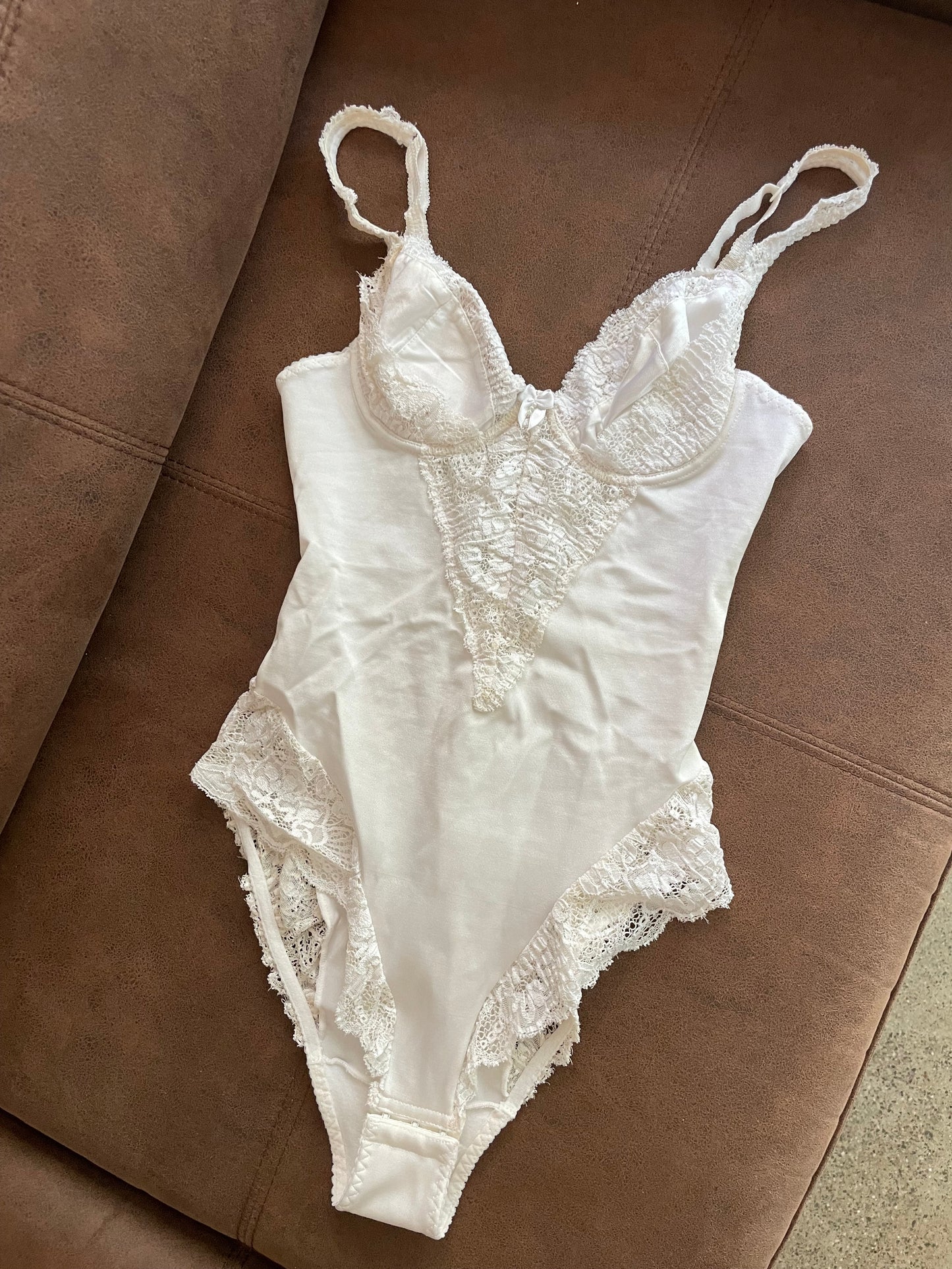 Lingerie bodysuit