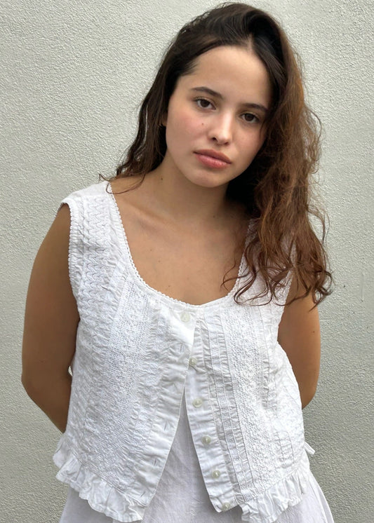 Cotton & lace vest