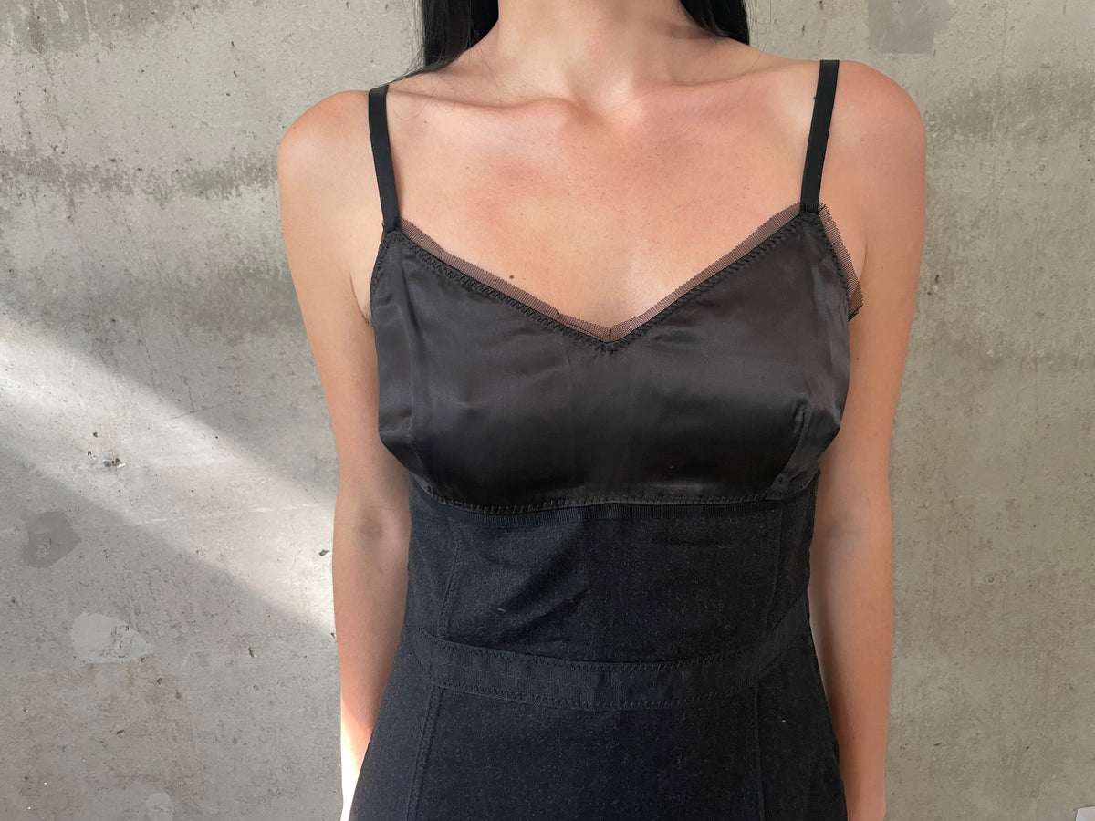 Contrast fabric black dress